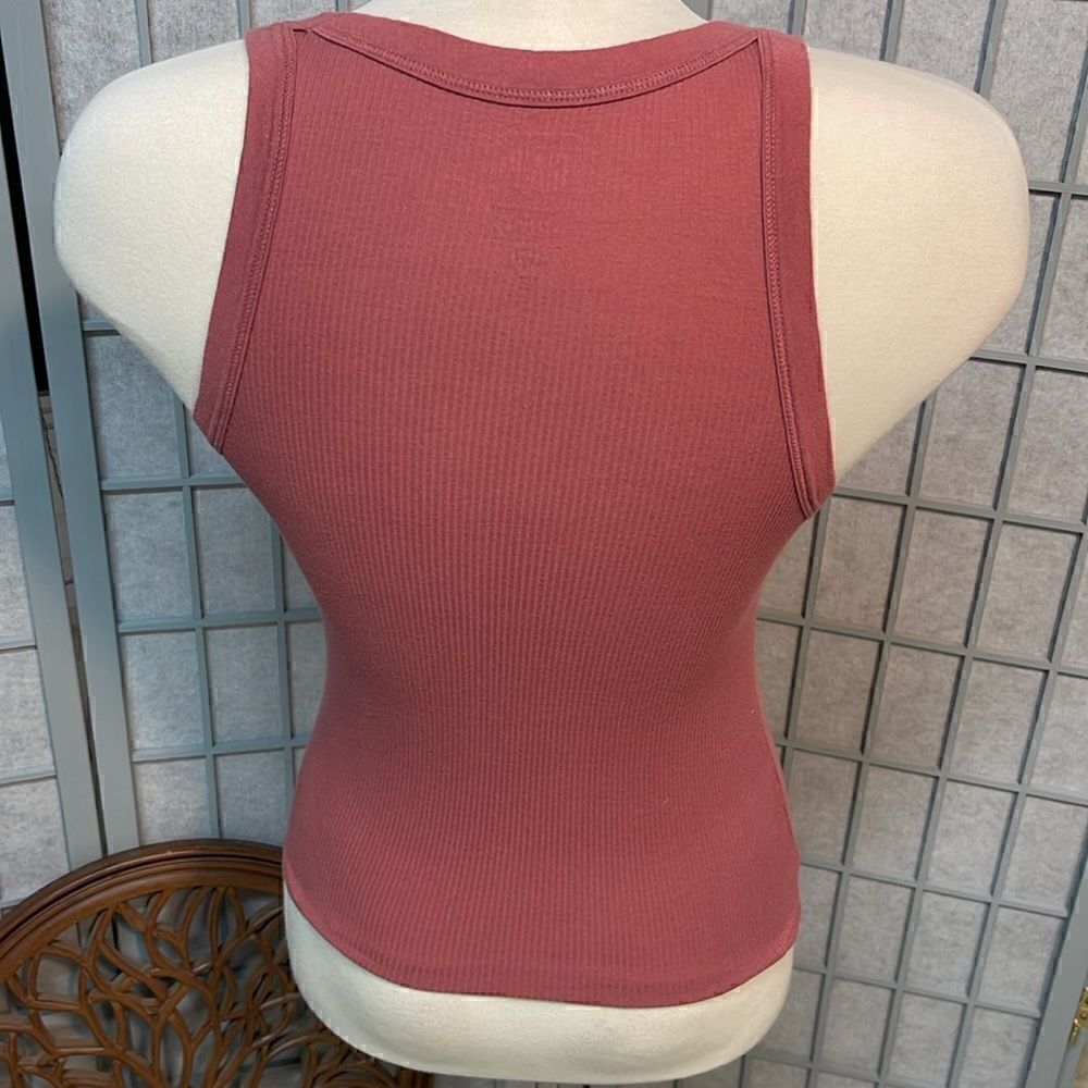 Gap Ribbed Tank Top, Size Extra Small, Rust - Picture 2 of 7